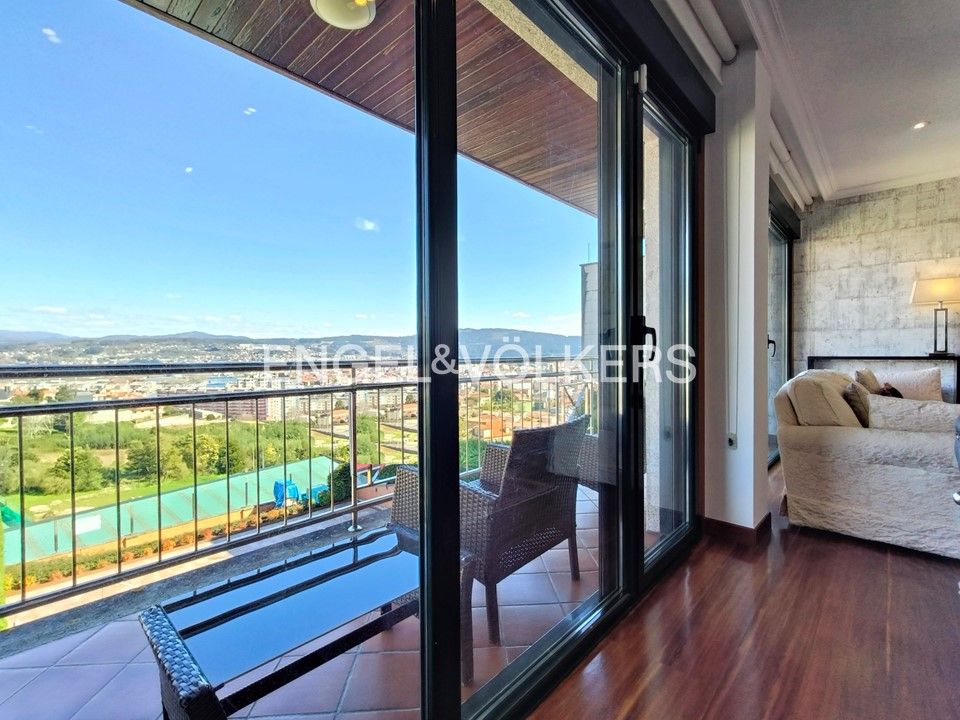 Balcony of Single-family semi-detached for sale in Poio  with Heating, Private garden and Parquet flooring