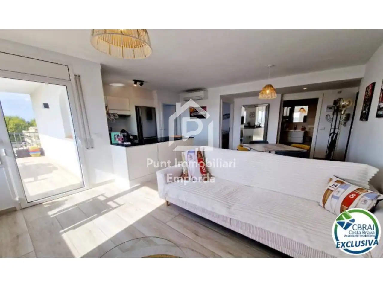 Appartement compact avec terrasse à vendre à Sector Port Alegre, imagen 7