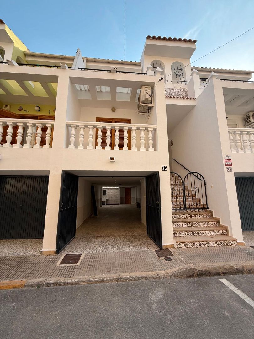 Single-family semi-detached for sale in San Pedro del Pinatar  with Air Conditioner, Oven and Washing machine