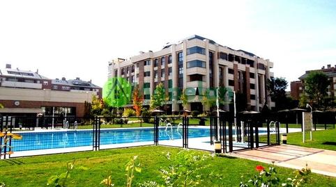 Foto 2 de Piso de alquiler en Zona Monte El Pilar, Majadahonda