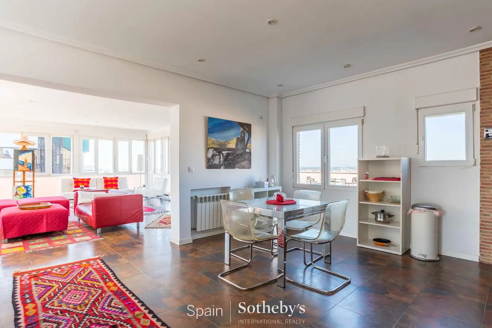 Comedor de Ático de alquiler en Madrid con Aire acondicionado, Calefacción y Terraza