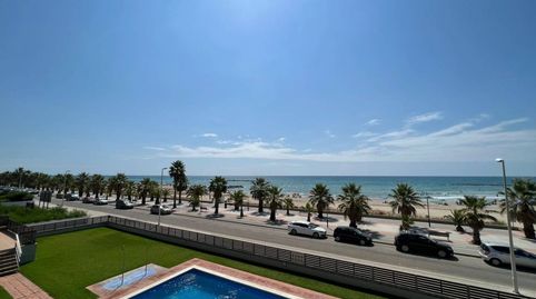 Foto 2 von Wohnung zur Miete in Calle de Figueral, 43, Les Salines - Pla de Sant Pere, Cubelles
