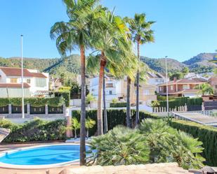 Vista exterior de Casa o xalet en venda en Benidorm amb Aire condicionat, Terrassa i Traster