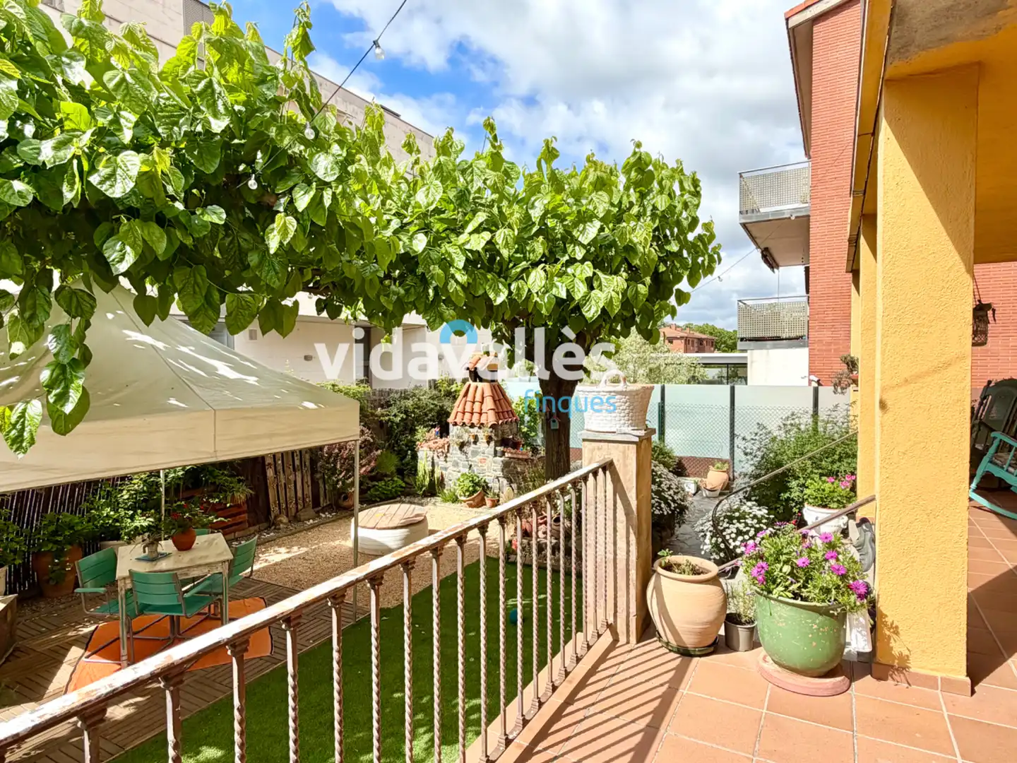 Terrassa de Casa o xalet en venda en Cardedeu amb Calefacció, Jardí privat i Parquet