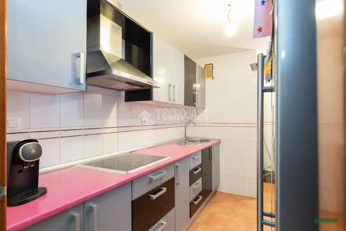 Cocina de Piso en venta en Almería con Aire acondicionado