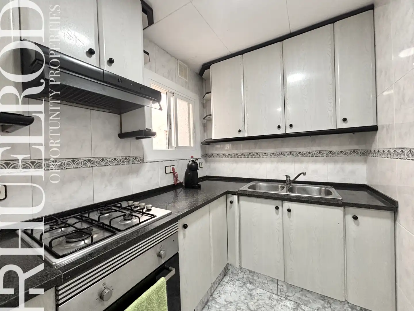 Kitchen of Flat for sale in Mataró  with Air Conditioner, Heating and Terrace