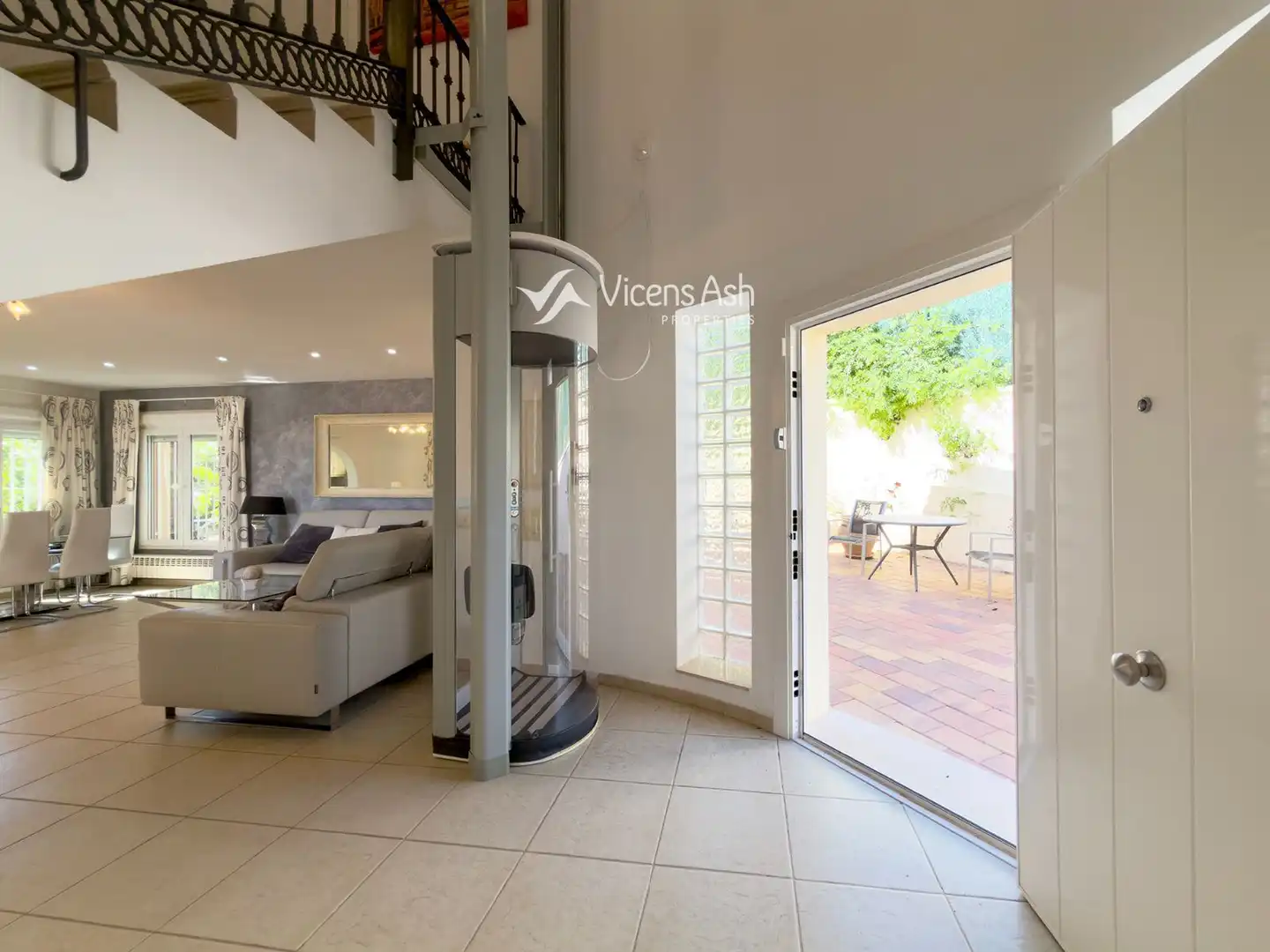 Houses for sale in Jávea / Xàbia  with Air Conditioner, Heating and Terrace