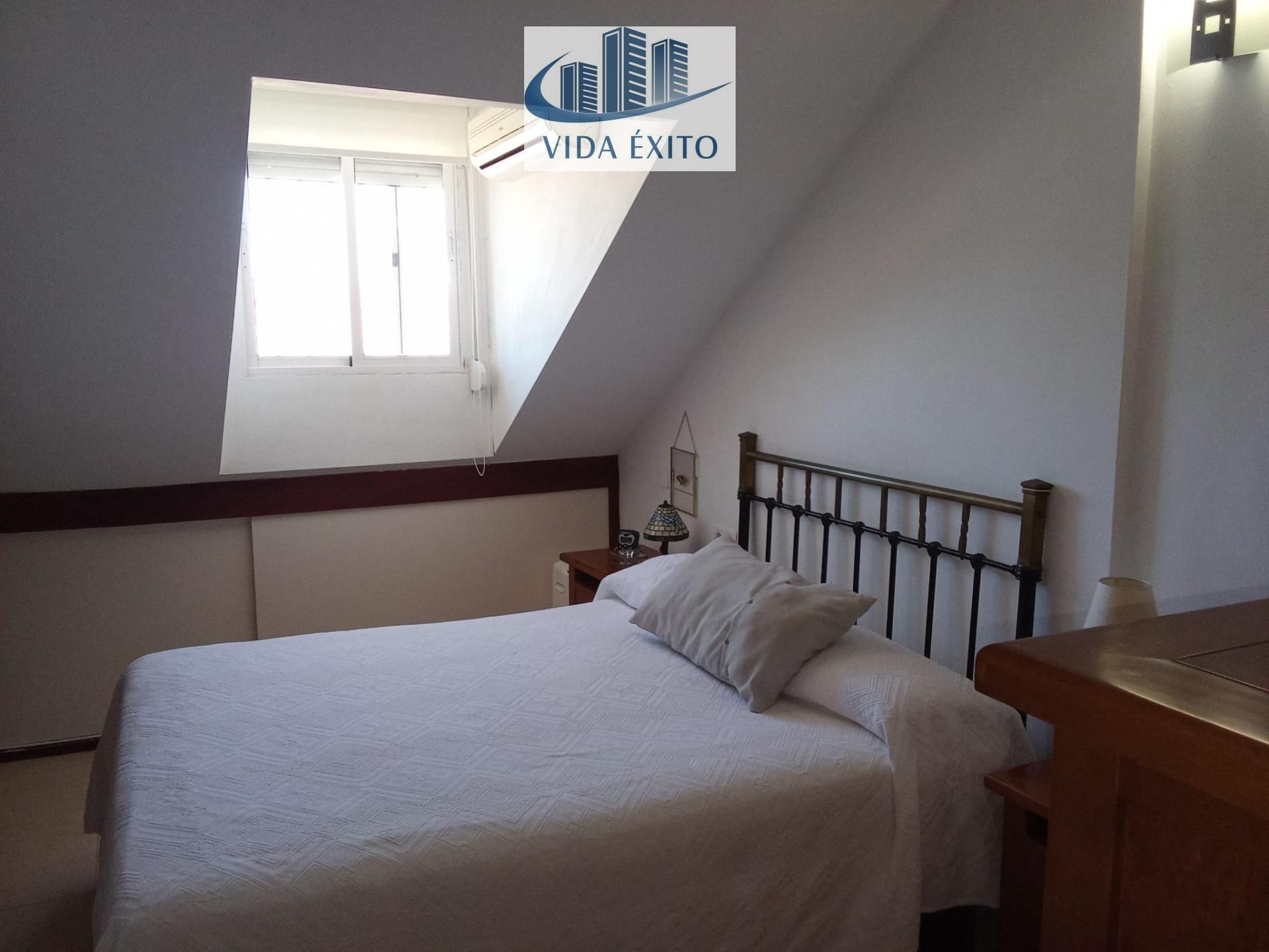 Bedroom of Duplex for sale in Linares  with Air Conditioner, Heating and Terrace