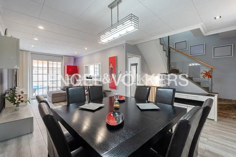 Comedor de Casa o chalet en venta en Valencia con Aire acondicionado, Calefacción y Terraza