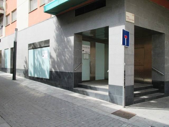 Local comercial en Alquiler en Plaza Anselm Clavé en La Palma de Cervelló