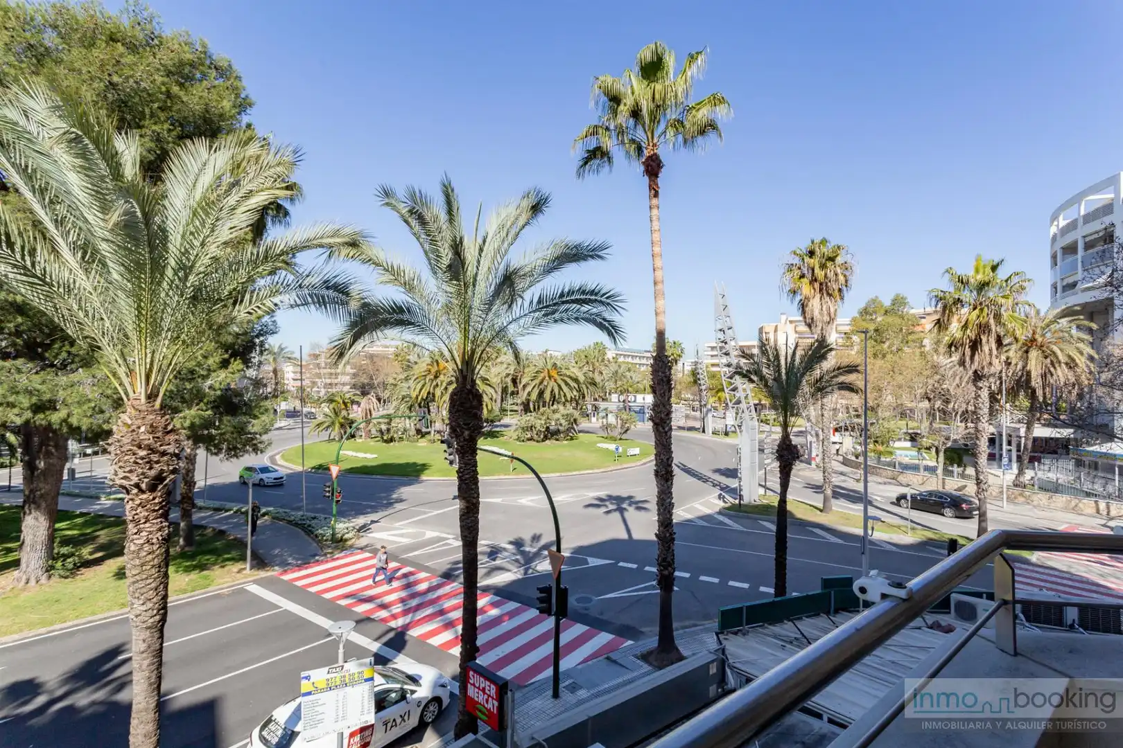 Außenansicht von Wohnungen zum Verkauf in Salou mit Klimaanlage, Heizung und Terrasse