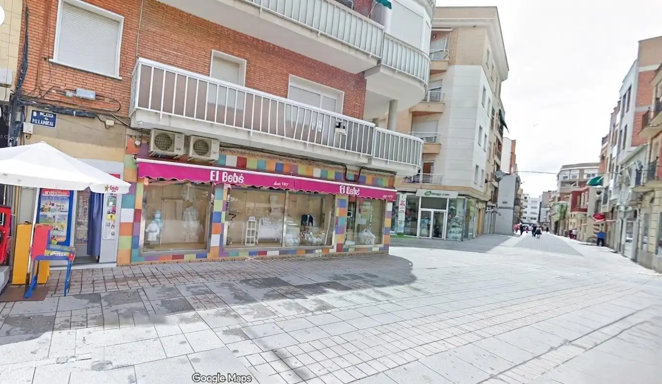Commercial properties for rent in Puertollano  with Air Conditioner, Parquet flooring and Furnished