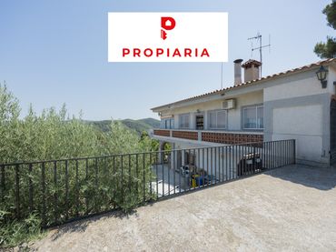 Casa con balcón en venta en Sant Andreu de la Barca
