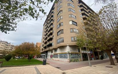 Vista exterior de Pis en venda en Burgos Capital amb Terrassa