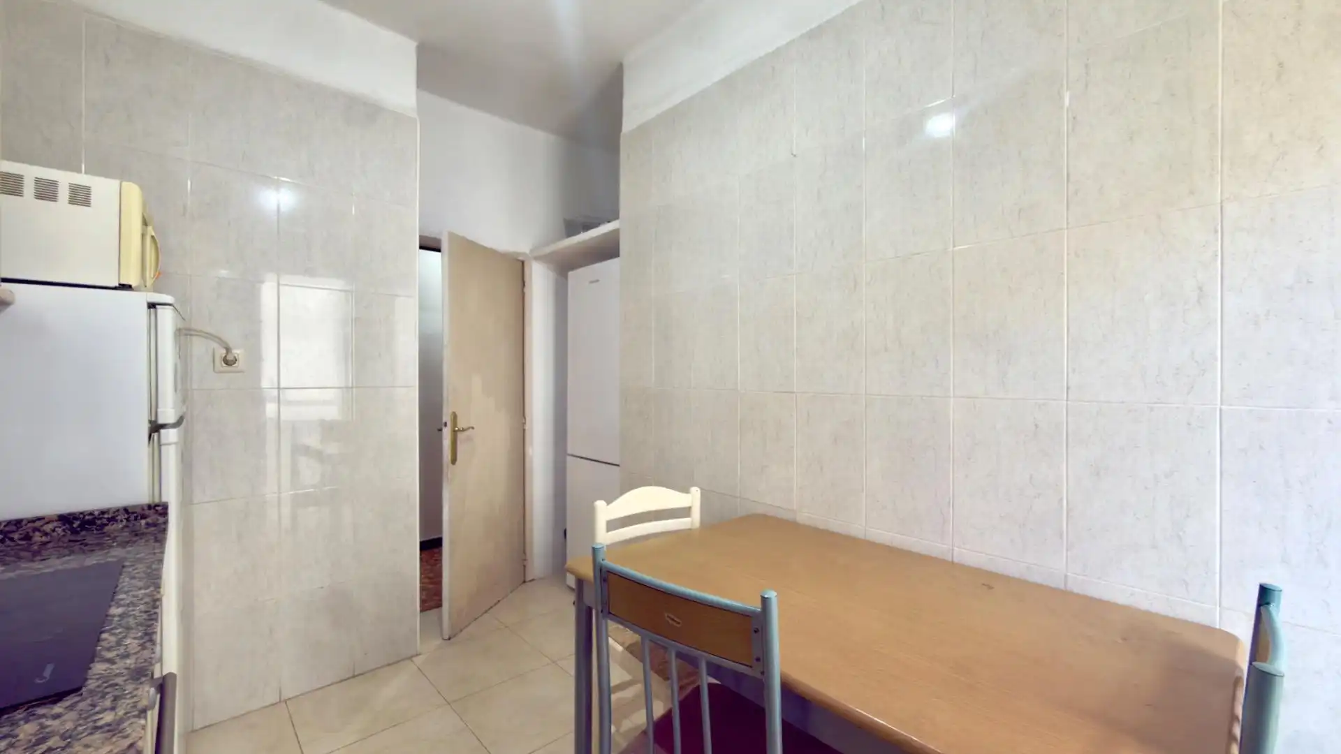 Kitchen of Flat for rent in Universidad