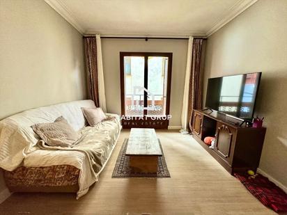 Living room of Flat for sale in Puigcerdà  with Heating, Terrace and Storage room
