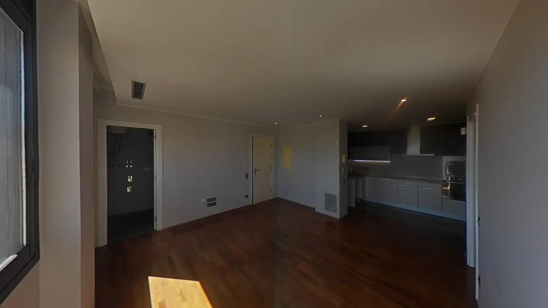 Sala de estar de Piso en venta en Molins de Rei con Aire acondicionado, Parquet y Horno