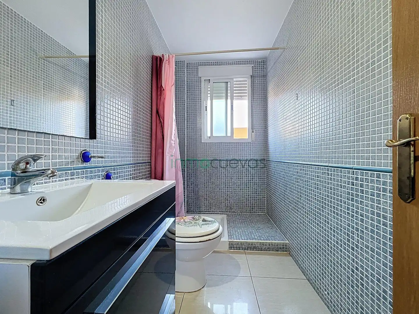 Badezimmer von Wohnung zum Verkauf in Cuevas del Almanzora mit Terrasse und Balkon