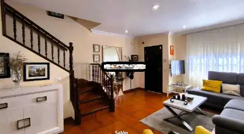 Sala d'estar de Casa adosada en venda en San Cristóbal de la Laguna amb Aire condicionat, Jardí privat i Terrassa
