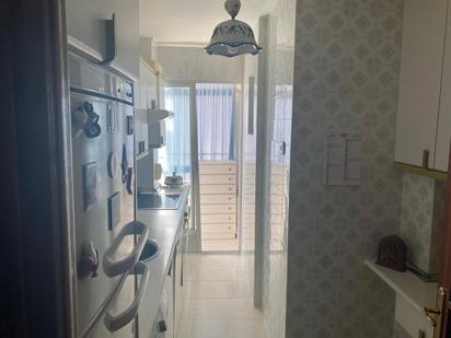 Kitchen of Flat for sale in Fuenlabrada  with Heating, Oven and Washing machine