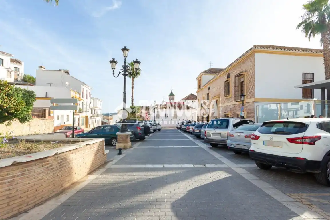 Vista exterior de Casa o xalet en venda en Vélez-Málaga amb Terrassa i Balcó