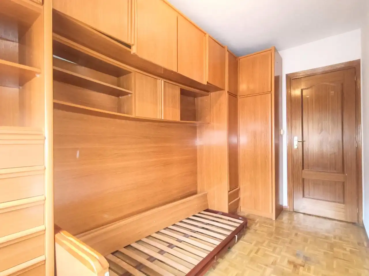 Habitación de Piso en venta en Madrid con Aire acondicionado, Parquet y Terraza