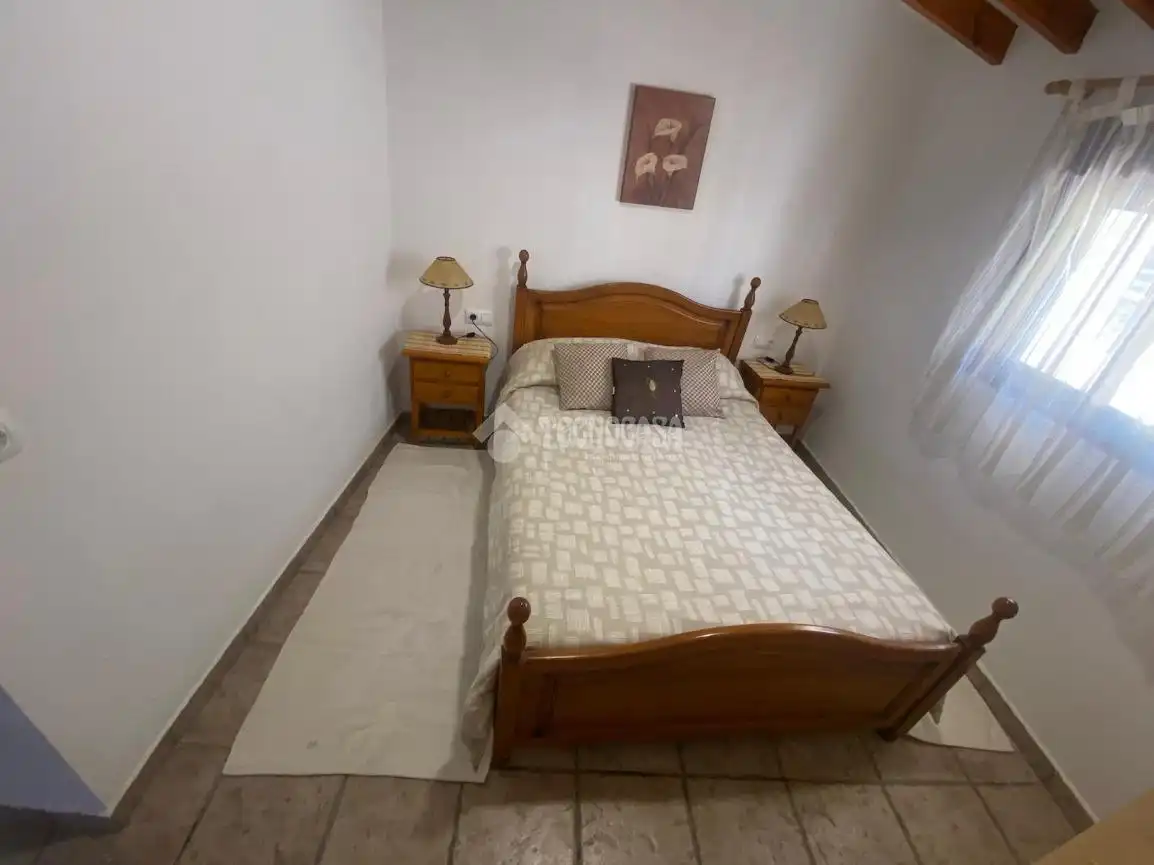 Dormitori de Finca rústica en venda en Bédar amb Aire condicionat, Jardí privat i Moblat