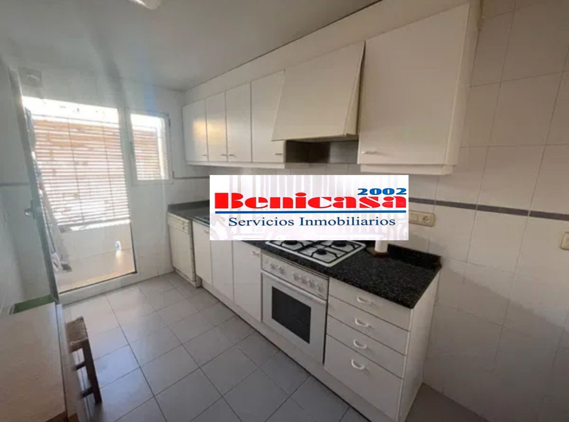 Cocina de Piso en venta en  Valencia Capital con Aire acondicionado, Horno y Balcón