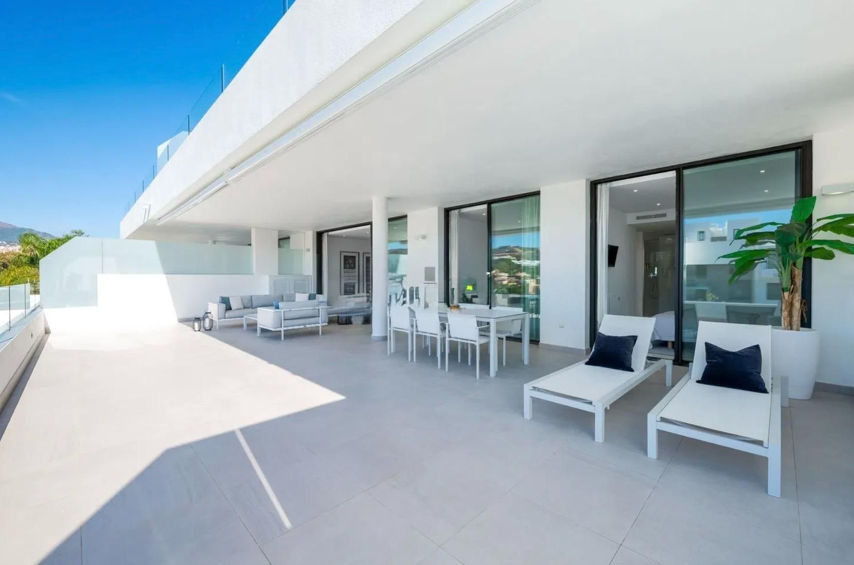 Terrassa de Planta baixa en venda en Estepona amb Jardí privat, Terrassa i Traster