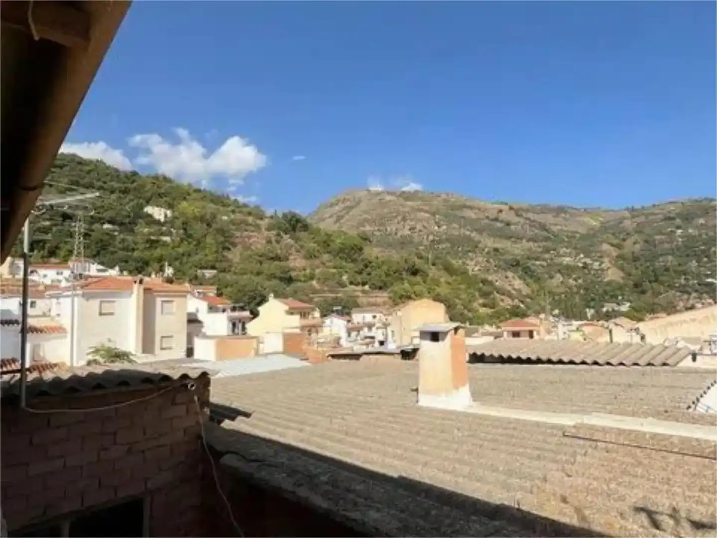 Vista exterior de Piso en venta en Lanjarón con Trastero y Balcón