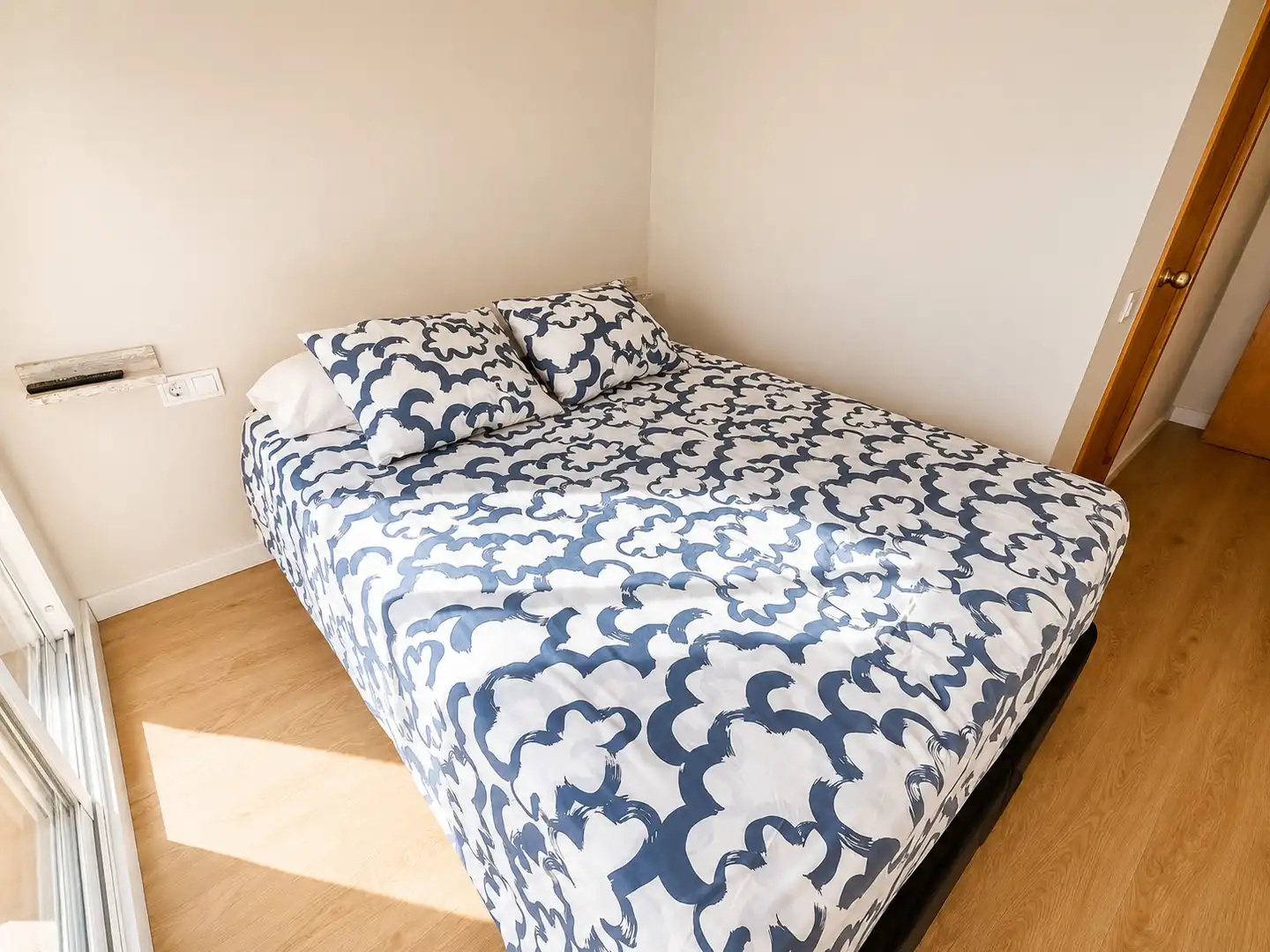 Bedroom of Flat for sale in Sabadell  with Air Conditioner, Heating and Parquet flooring