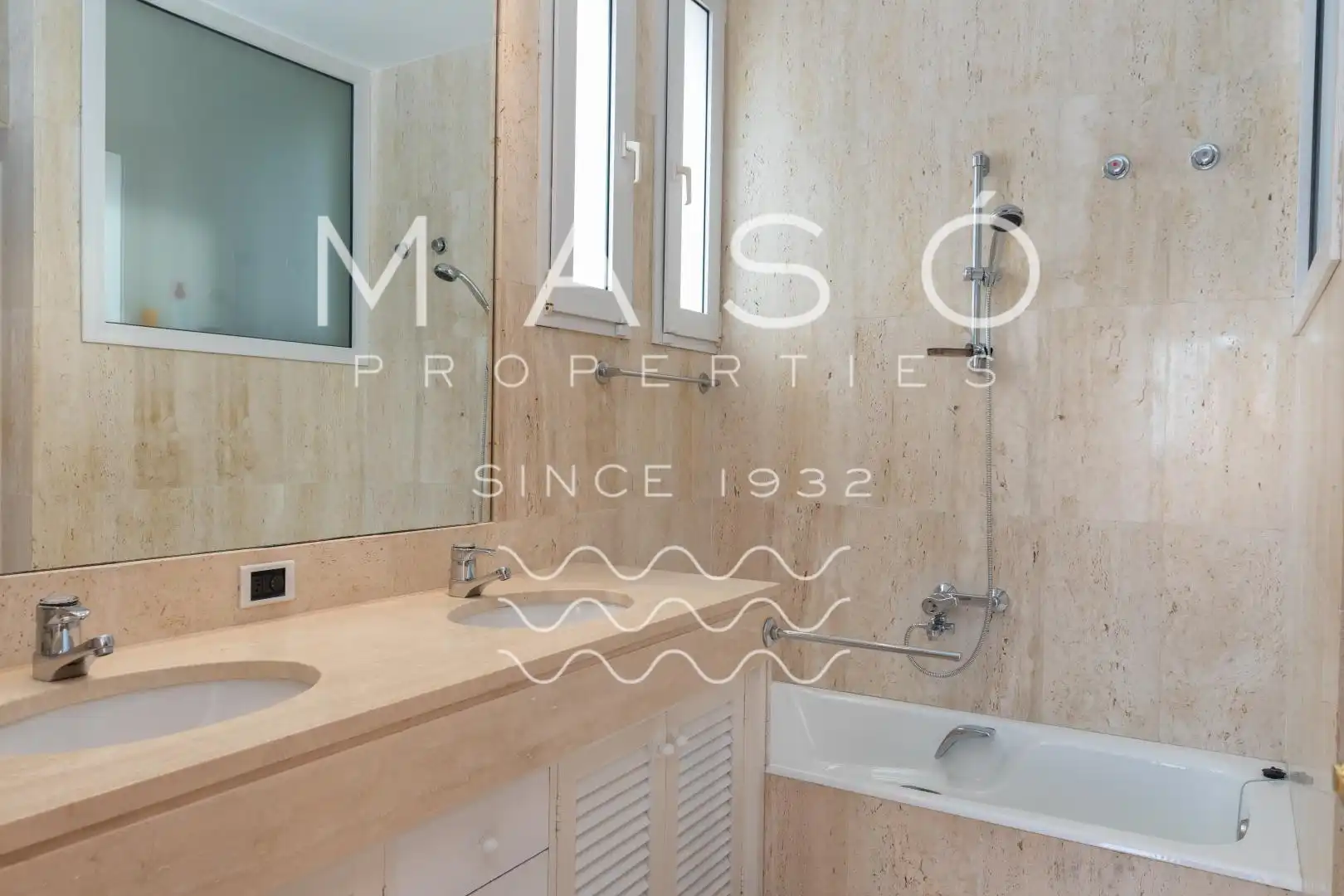 Baño de Casa o chalet en venta en Castell d'Aro, Platja d'Aro i s'Agaró con Calefacción, Jardín privado y Terraza