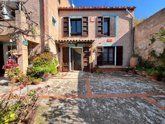 Casa-chalet en Venta en Biure