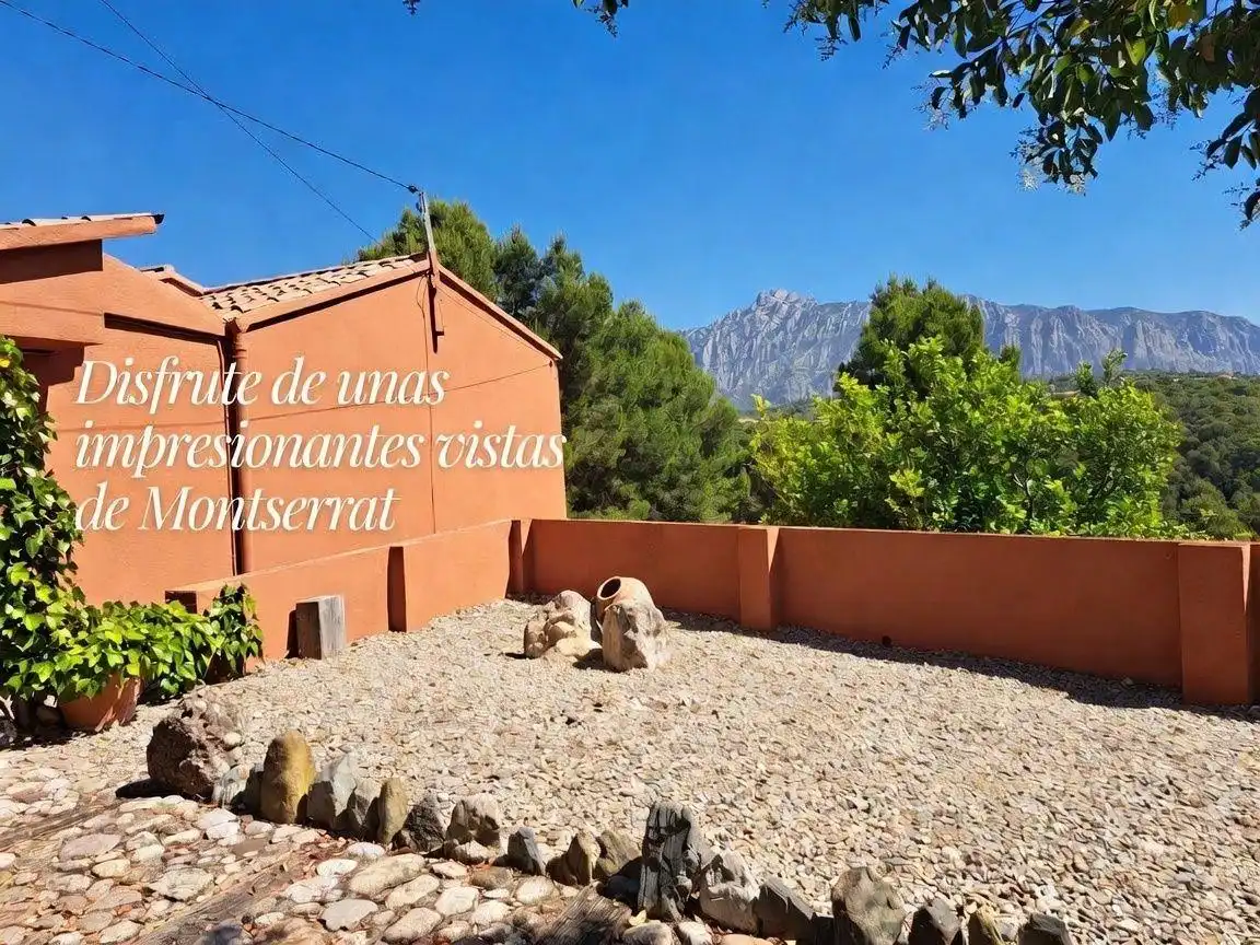 Vista exterior de Casa o chalet en venta en Els Hostalets de Pierola con Calefacción, Jardín privado y Trastero