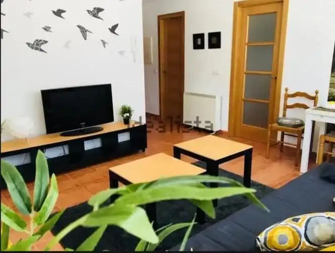 Sala d'estar de Apartament de lloguer en Porto do Son amb Calefacció, Moblat i Forn