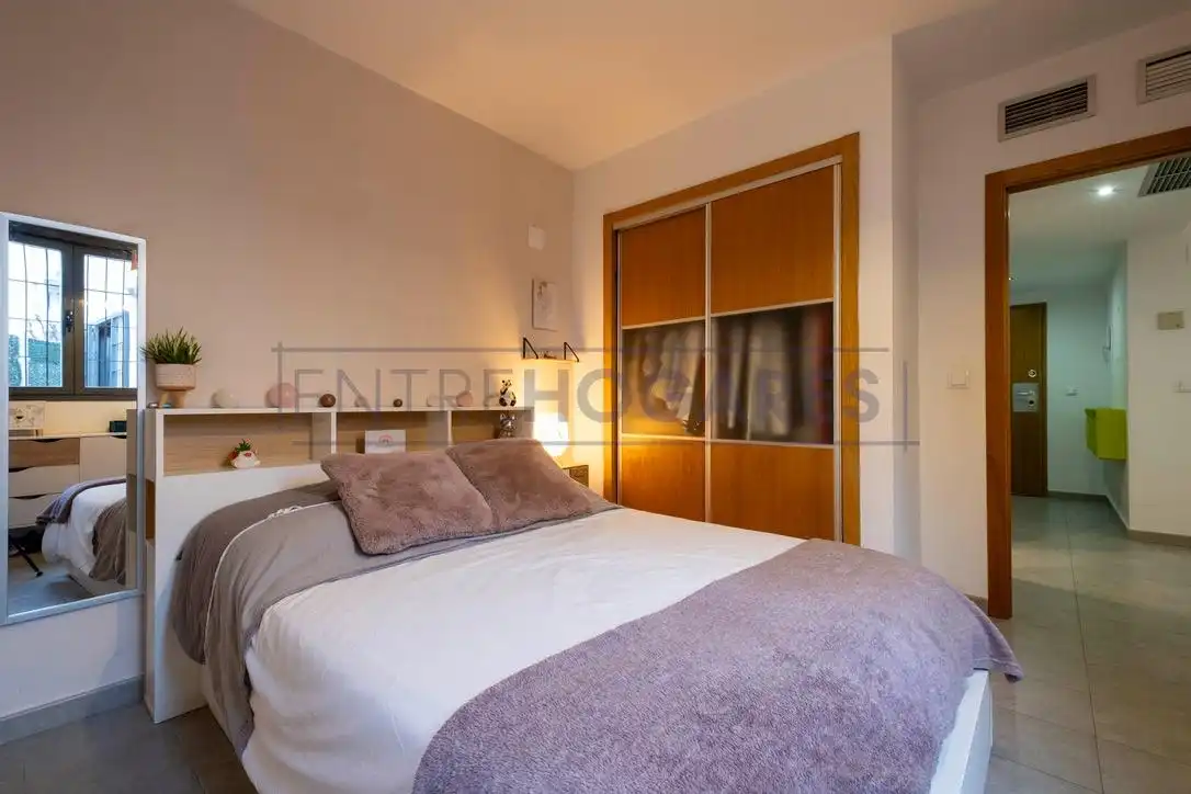 Bedroom of Apartments for rent in Alfara del Patriarca  with Air Conditioner, Heating and Private garden