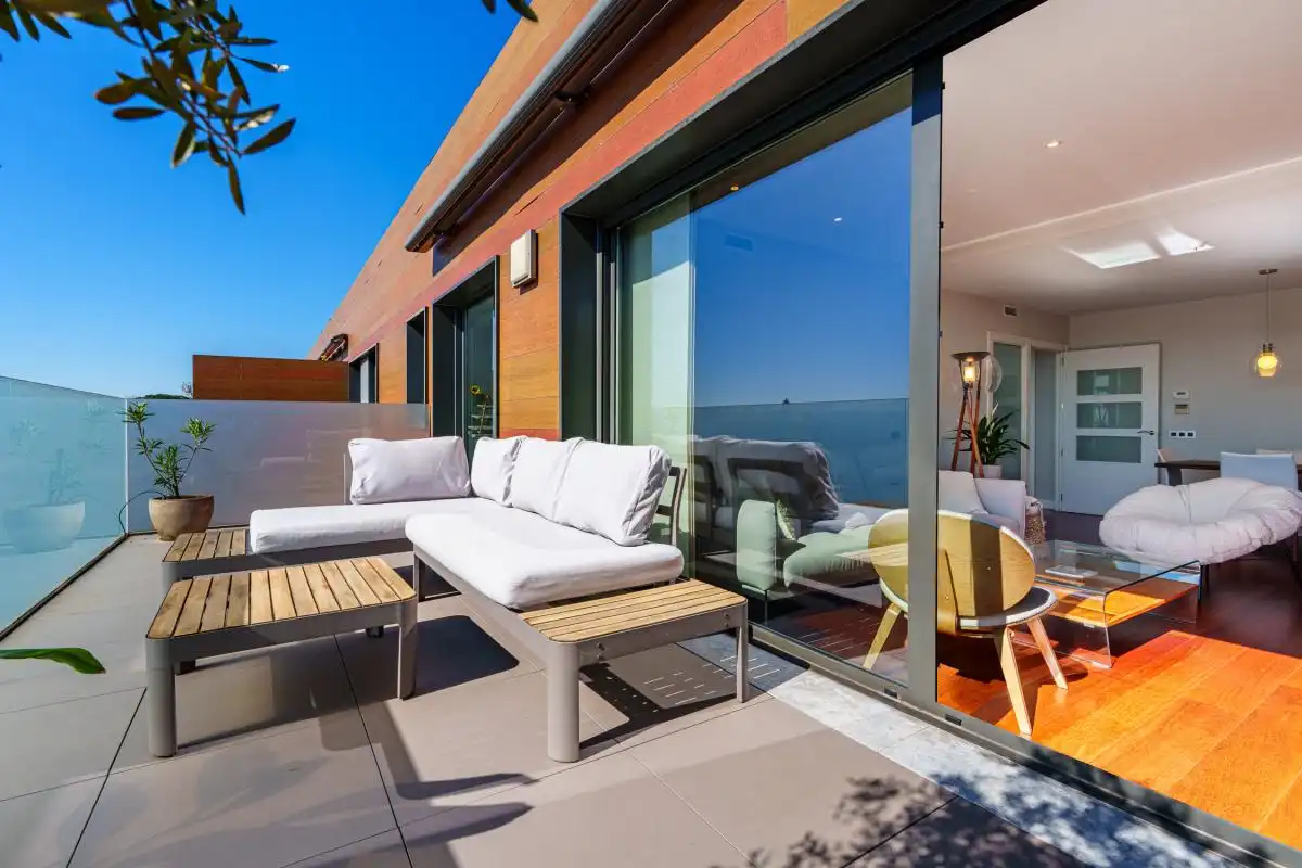 Terraza de Piso en venta en Pozuelo de Alarcón con Aire acondicionado, Calefacción y Jardín privado