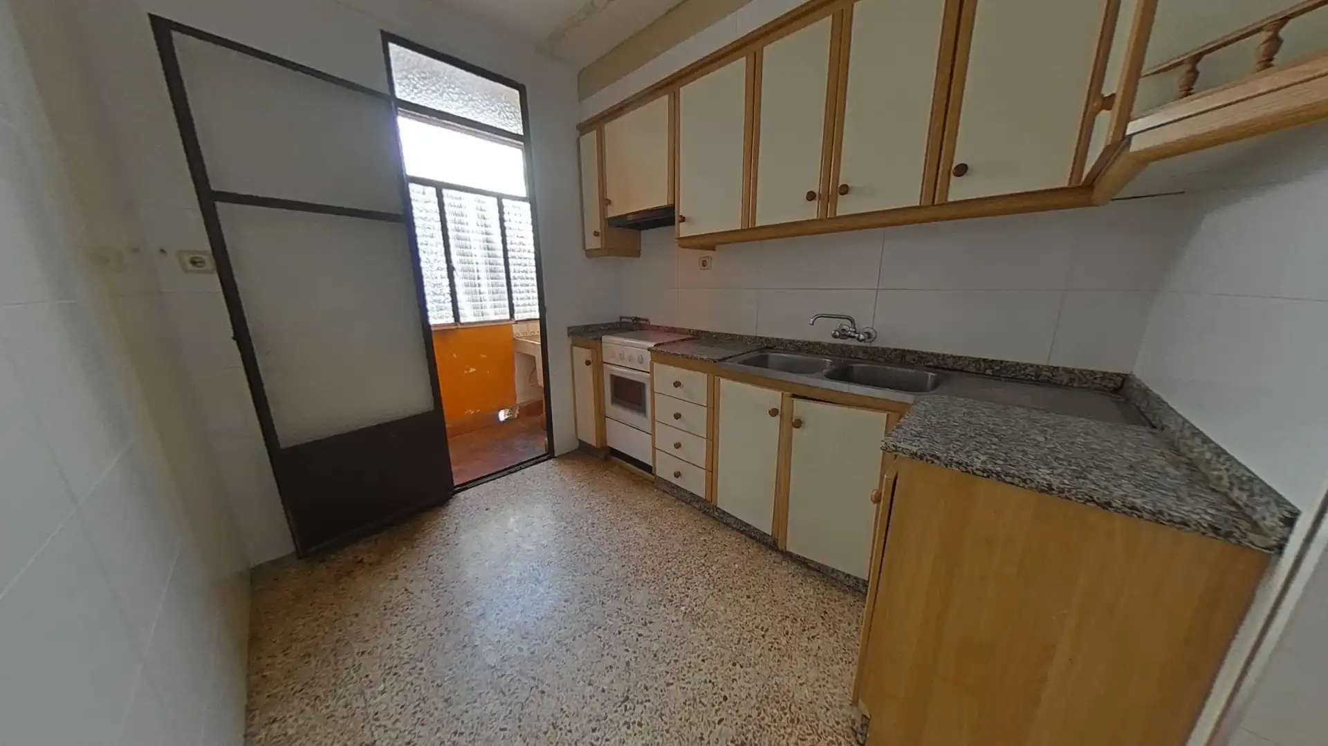 Cuina de Pis en venda en Ayora amb Balcó