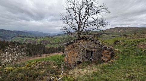 Foto 2 de Finca rústica en venta en Campillo, Selaya, Cantabria