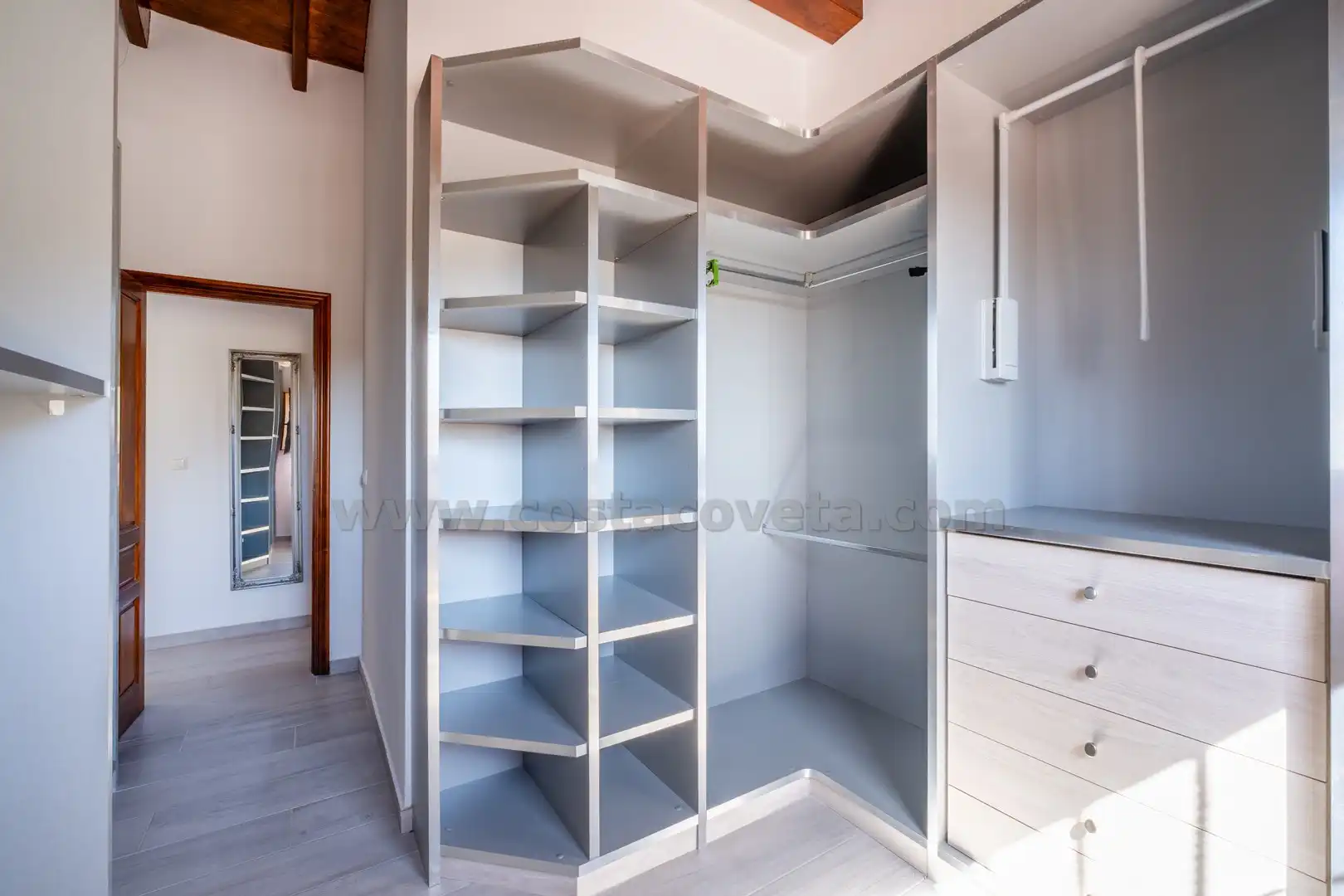 Habitación de Casa o chalet en venta en Relleu con Aire acondicionado, Jardín privado y Terraza
