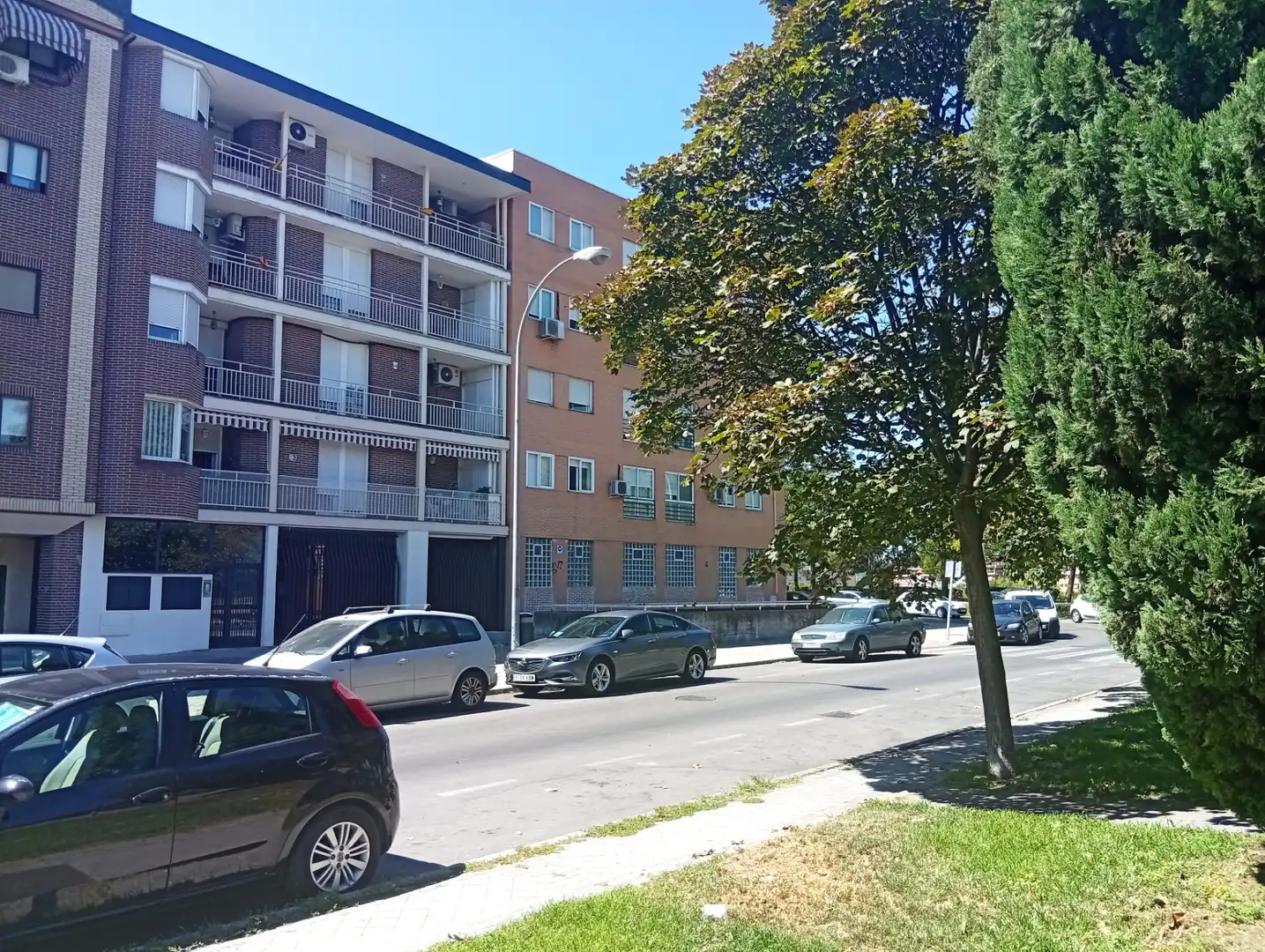 Vista exterior de Piso en venta en Leganés con Aire acondicionado, Calefacción y Jardín privado