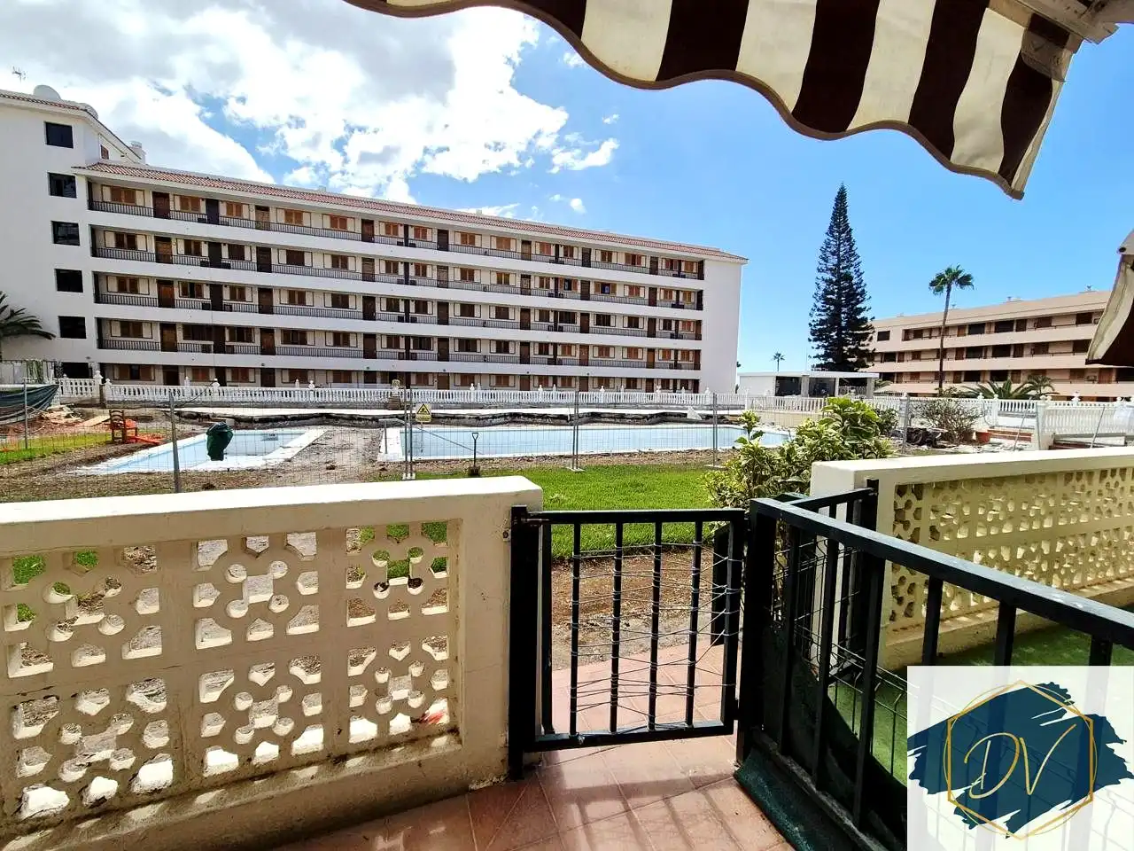 Exterior view of Ground floor for sale in Los Cristianos