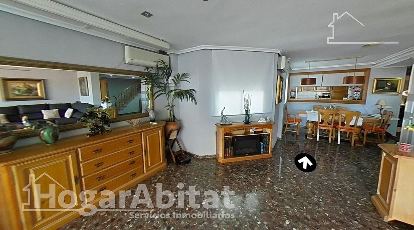 Attic for sale in Mislata  with Air Conditioner, Heating and Parquet flooring