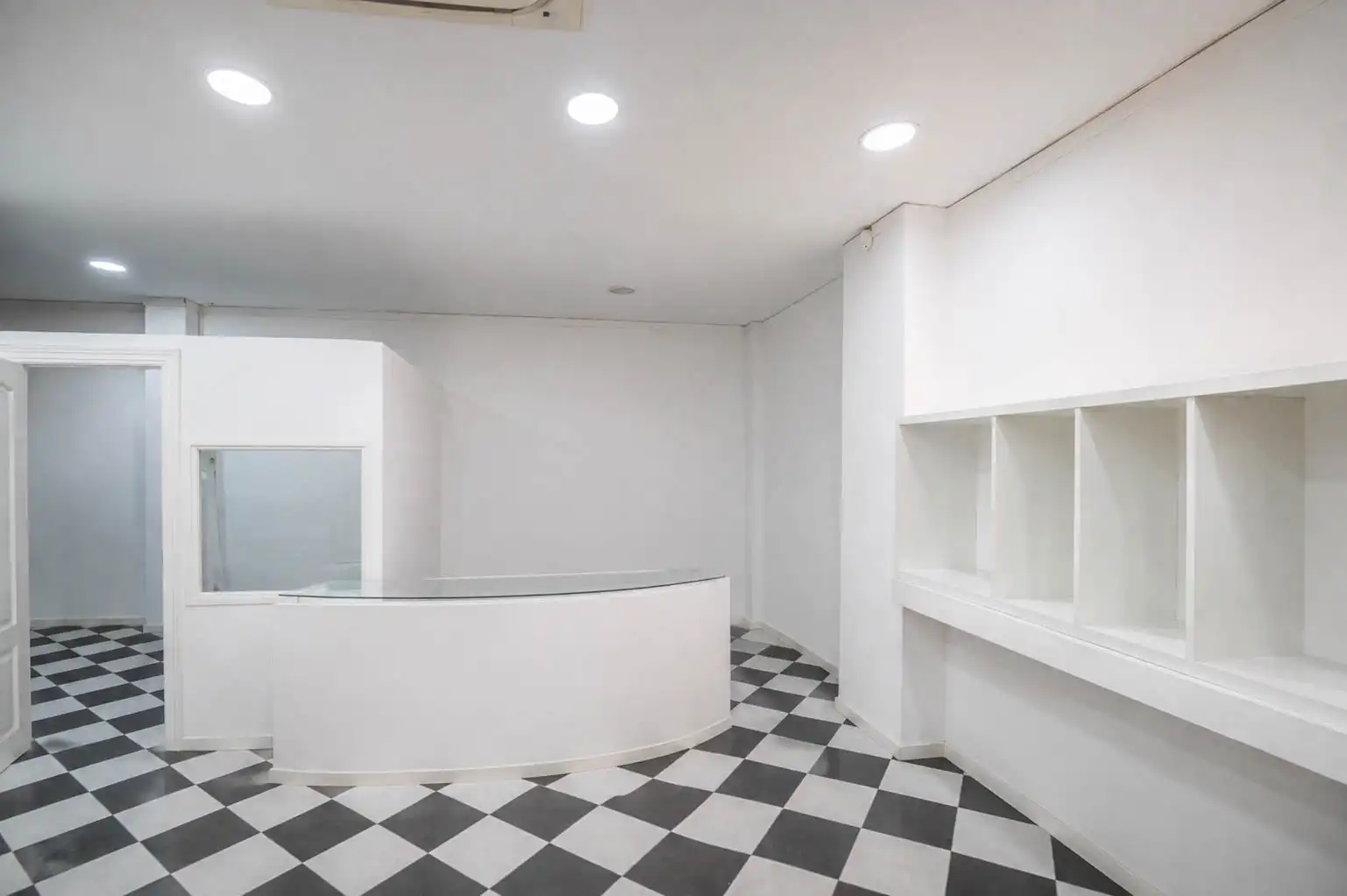 Local comercial en venta en Calle Mesones 33, imagen 7