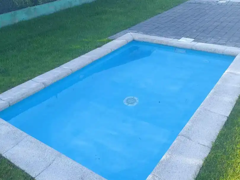 Piscina de Piso en venta en Castañares de Rioja, La Rioja