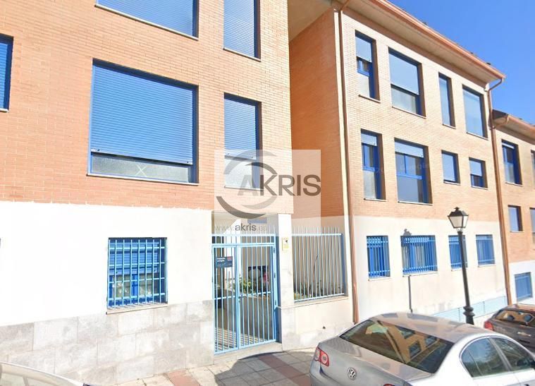 Flat for sale in Recas