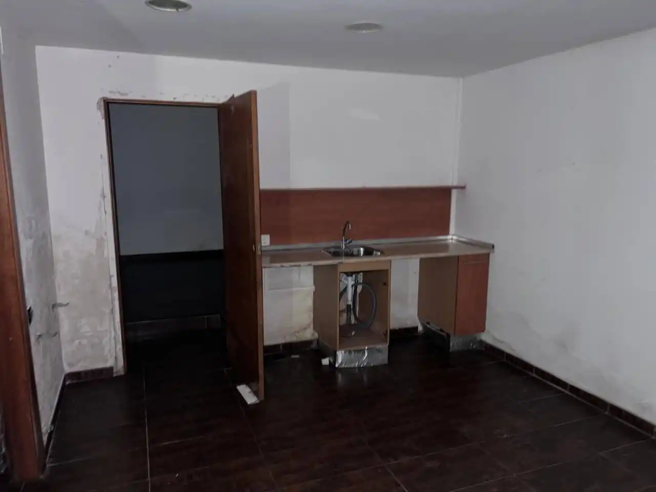 Cuina de Casa o xalet en venda en Vilanova del Vallès amb Jardí privat, Terrassa i Piscina