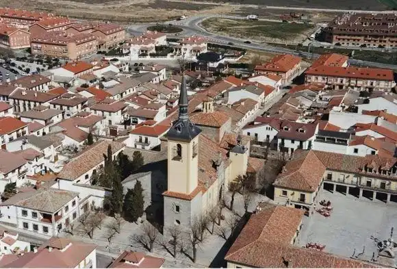 Rustikales Grundstück zum Verkauf in Brunete, imagen 6