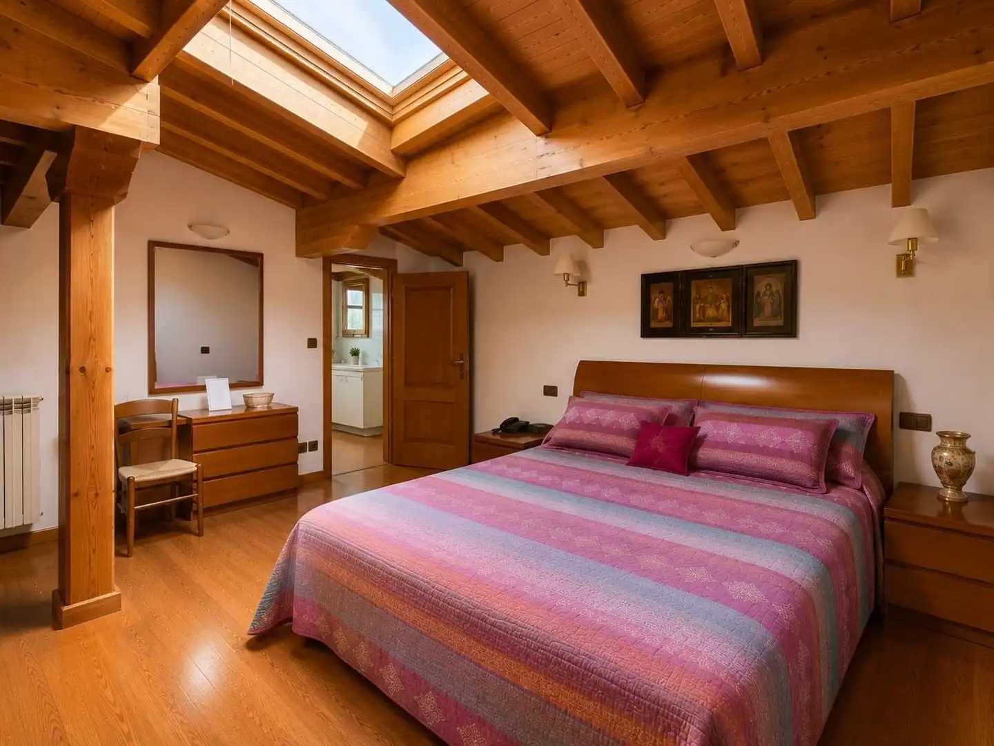 Habitación de Edificio en venta en Covarrubias