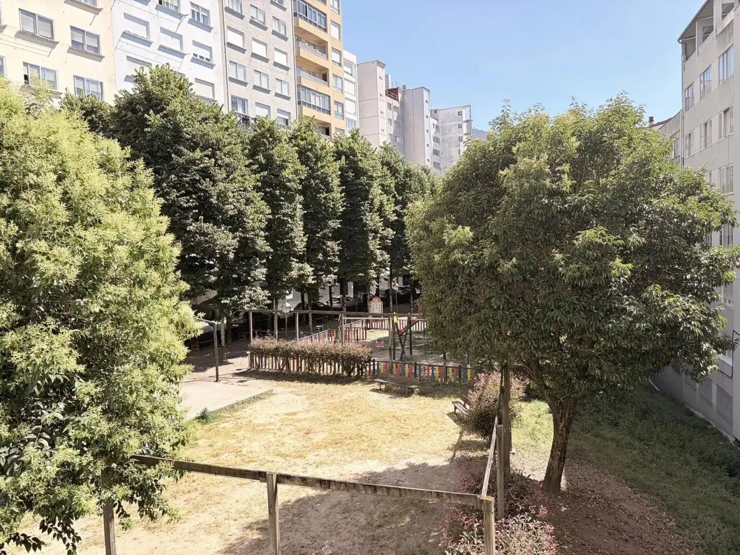 Vista exterior de Piso en venta en Vigo  con Aire acondicionado y Calefacción